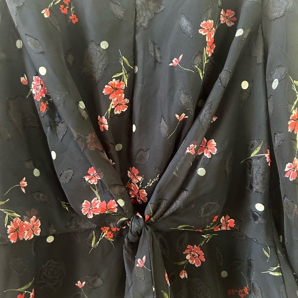 ASTR tie front floral blouse XS - Picture 2 of 4